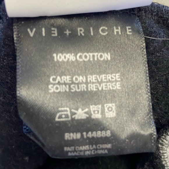 Vie + Riche hoodie - Picture 8 of 8